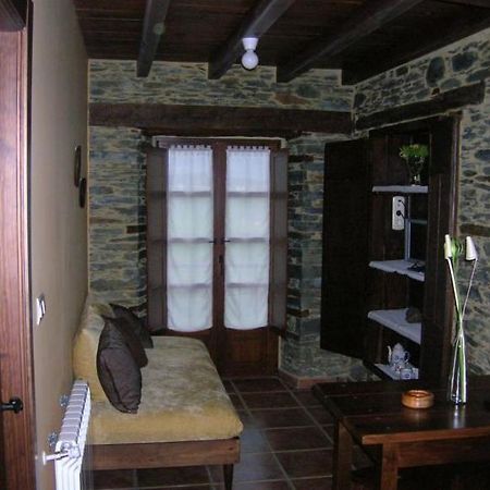 Apartamentos Rurales El Foro Andés エクステリア 写真